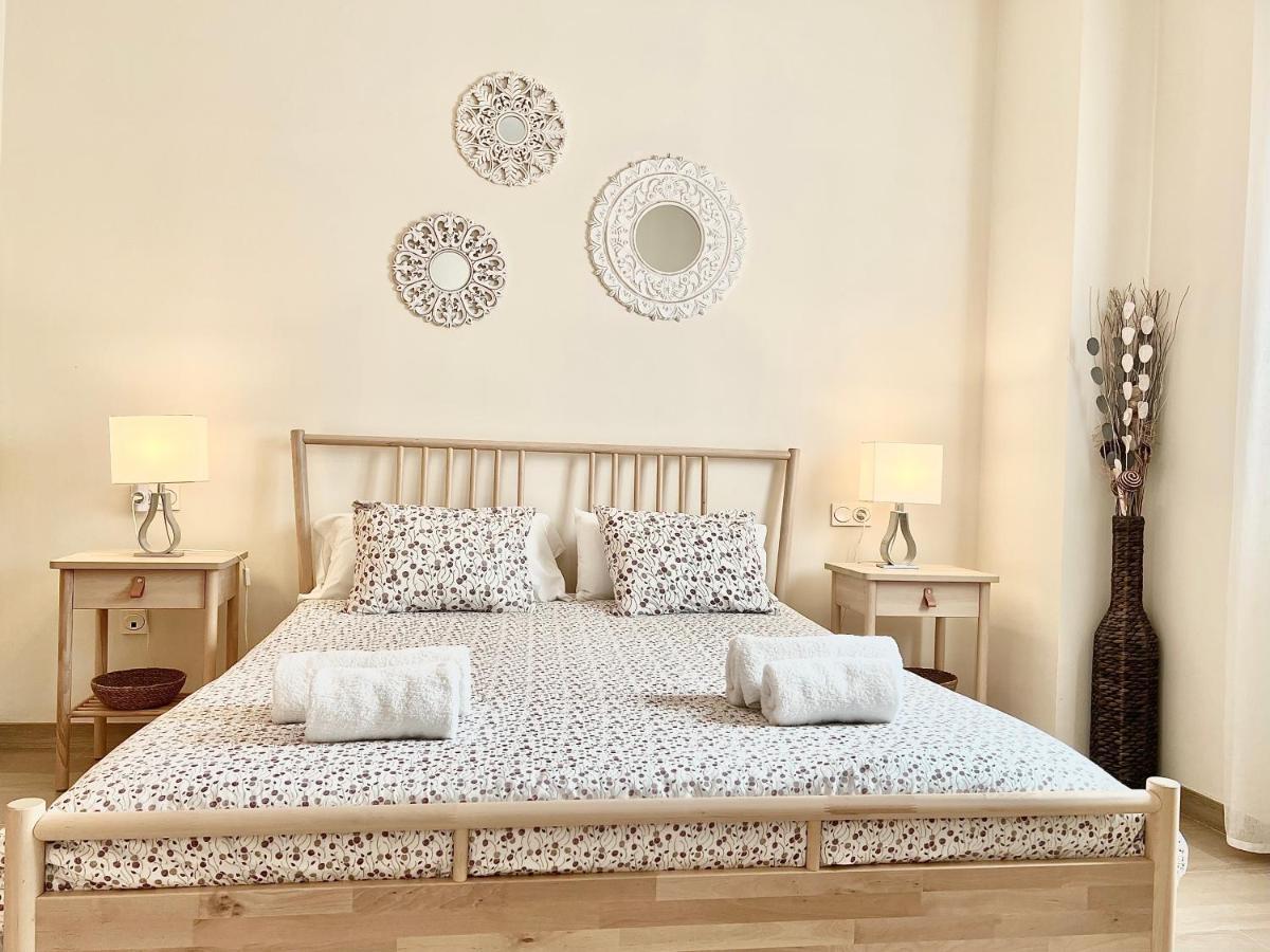 Teodosio Apartment Free Parking & Central Ac Siviglia Esterno foto