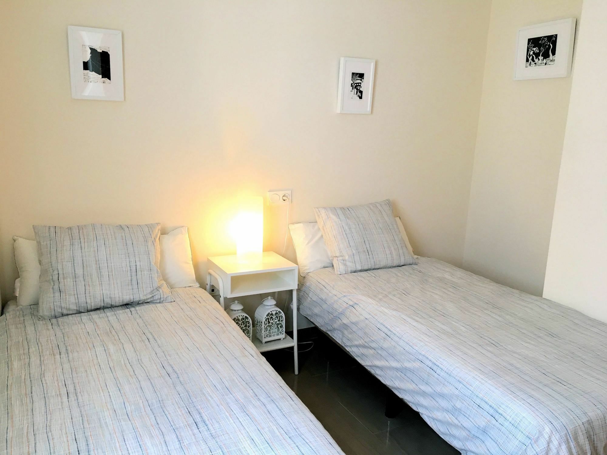 Teodosio Apartment Free Parking & Central Ac Siviglia Esterno foto